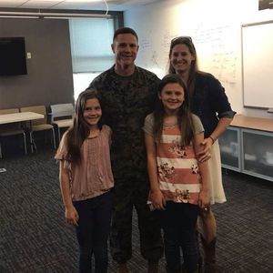 Meet your Posher, Elisa